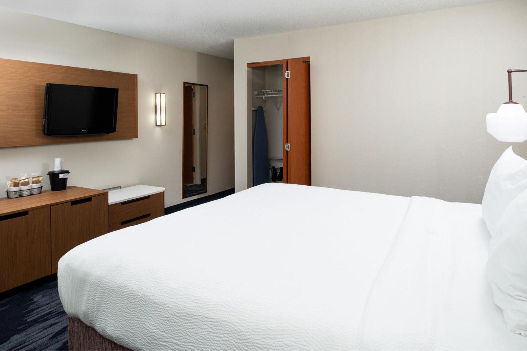 Fairfield Inn & Suites Greensboro Wendover Kültér fotó