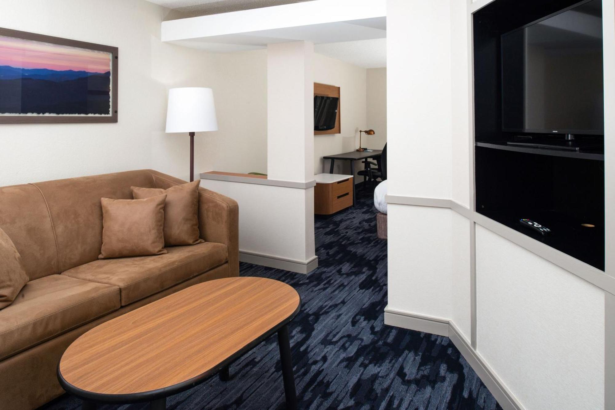 Fairfield Inn & Suites Greensboro Wendover Kültér fotó