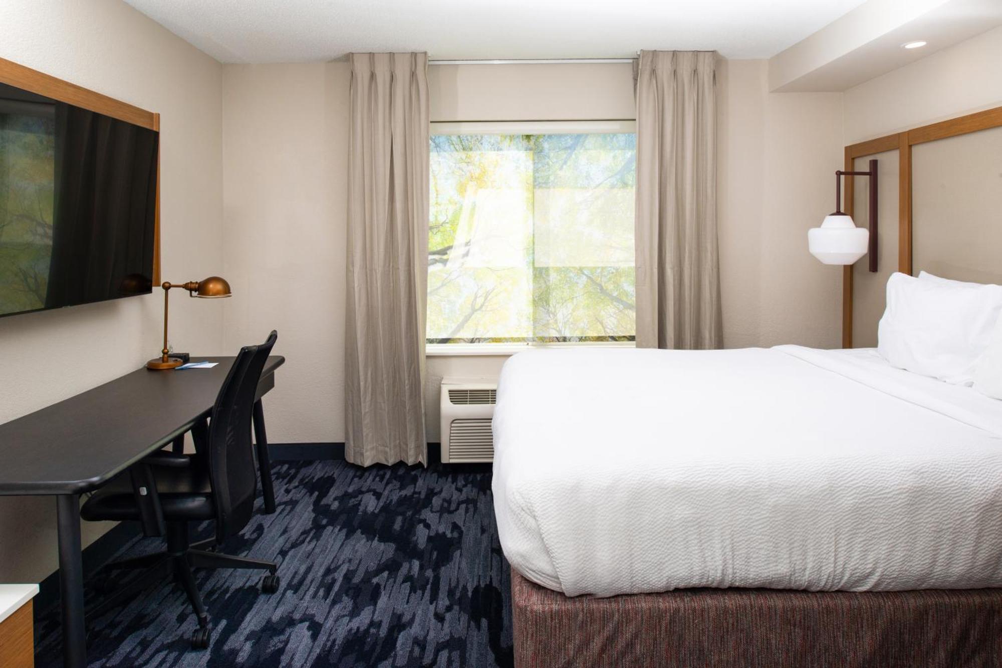 Fairfield Inn & Suites Greensboro Wendover Kültér fotó