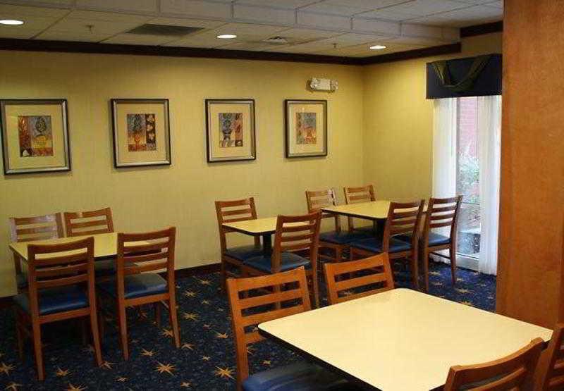 Fairfield Inn & Suites Greensboro Wendover Kültér fotó